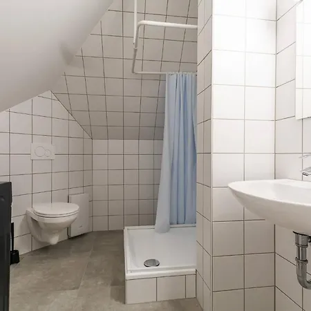 T&k - - Areal Goethe 4 Maisonetten Mit Privatparkplaetzen * Duisburg