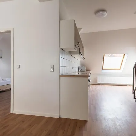 T&k - - Areal Goethe 4 Maisonetten Mit Privatparkplaetzen