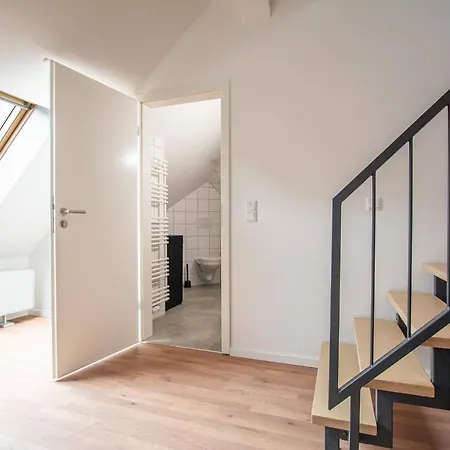 T&k - - Areal Goethe 4 Maisonetten Mit Privatparkplaetzen Apartment Duisburg