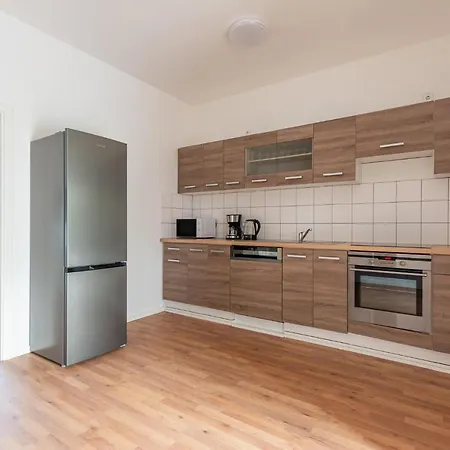 T&k - - Areal Goethe 4 Maisonetten Mit Privatparkplätzen *