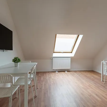 Apartment T&k - - Areal Goethe 4 Maisonetten Mit Privatparkplaetzen