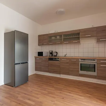 T&k - - Areal Goethe 4 Maisonetten Mit Privatparkplaetzen Apartment Duisburg