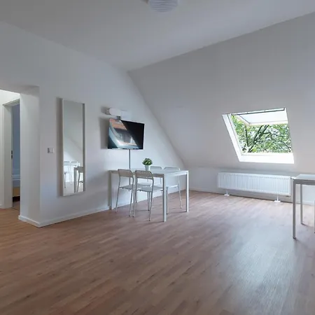 T&k - - Areal Goethe 4 Maisonetten Mit Privatparkplaetzen *