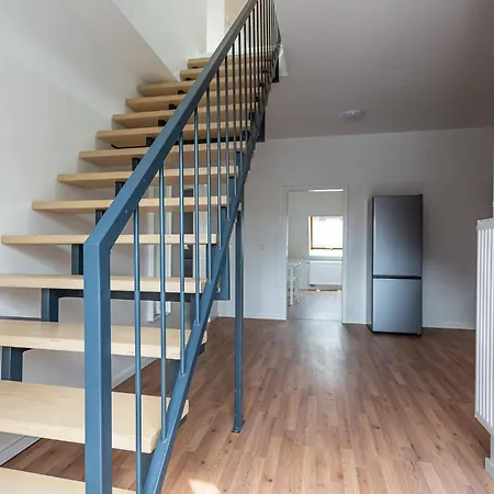 T&k - - Areal Goethe 4 Maisonetten Mit Privatparkplaetzen * Duisburg