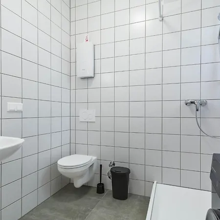 T&k - - Areal Goethe 4 Maisonetten Mit Privatparkplaetzen Apartment