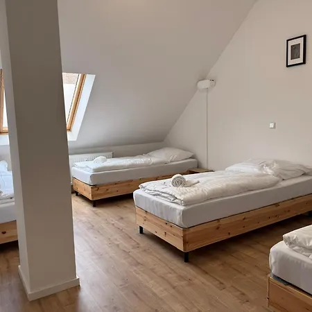 T&k - - Areal Goethe 4 Maisonetten Mit Privatparkplaetzen Duisburg