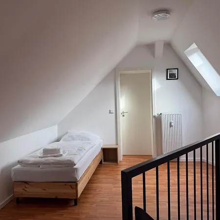 Apartment T&k - - Areal Goethe 4 Maisonetten Mit Privatparkplaetzen *