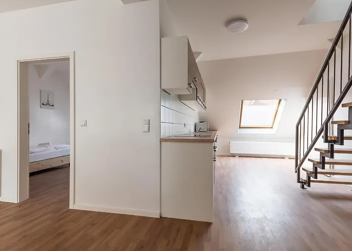 T&k - - Areal Goethe 4 Maisonetten Mit Privatparkplaetzen