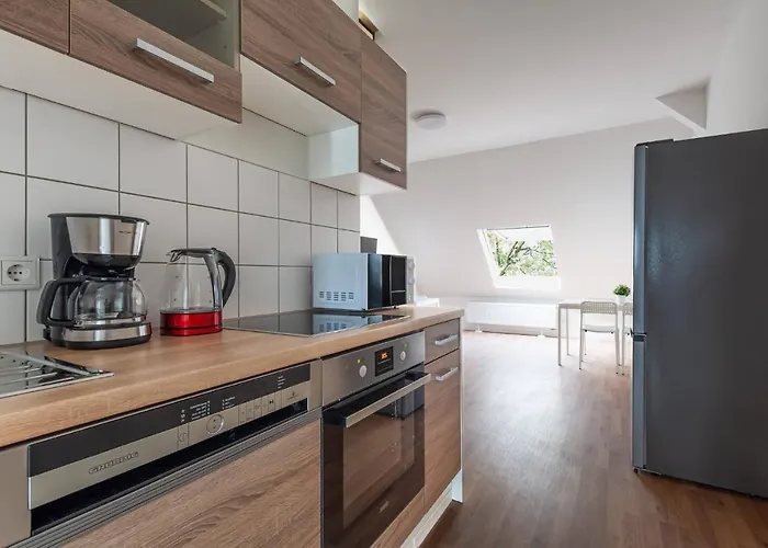 T&k - - Areal Goethe 4 Maisonetten Mit Privatparkplaetzen Апартаменты *