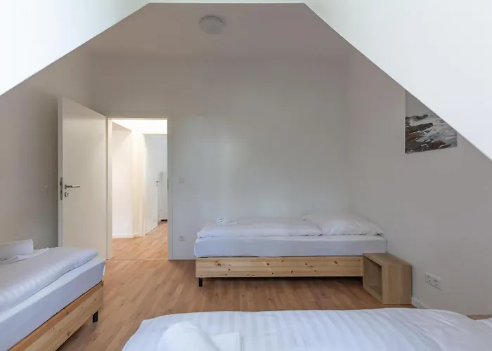 Апартаменты T&k - - Areal Goethe 4 Maisonetten Mit Privatparkplaetzen *