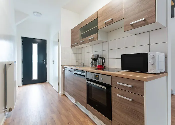 T&k - - Areal Goethe 4 Maisonetten Mit Privatparkplaetzen Апартаменты *