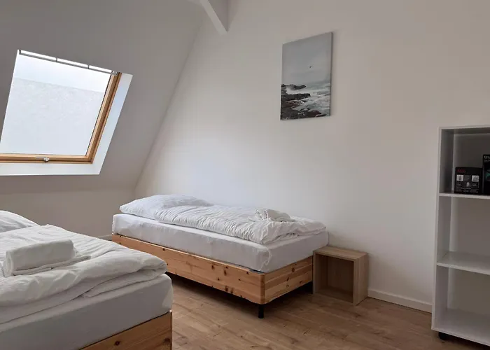 T&k - - Areal Goethe 4 Maisonetten Mit Privatparkplaetzen Апартаменты Дуйсбург