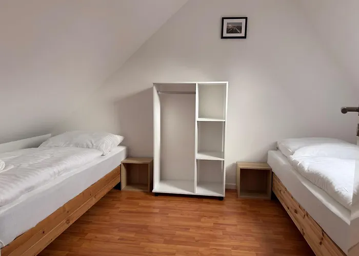 T&k - - Areal Goethe 4 Maisonetten Mit Privatparkplaetzen Апартаменты